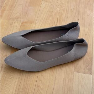 MIA Women's Taupe Flats